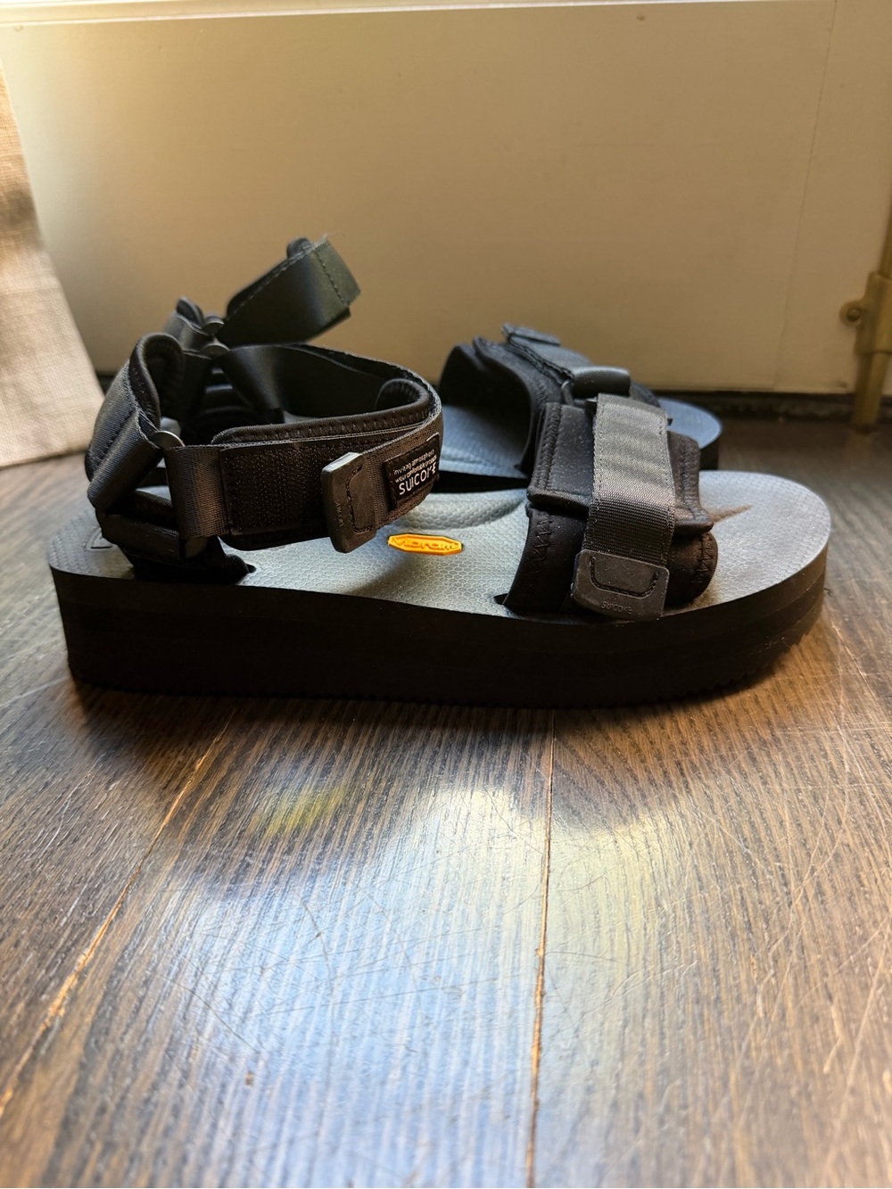 SUICOKE Cel VPO Black Platform Sandals with Velcro closures